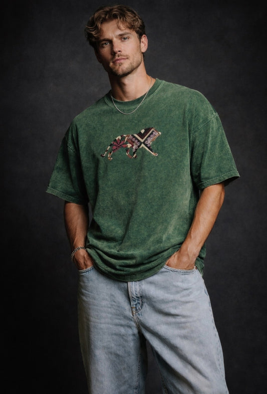 Tribal Lion Graphic Vintage Washed T-Shirt
