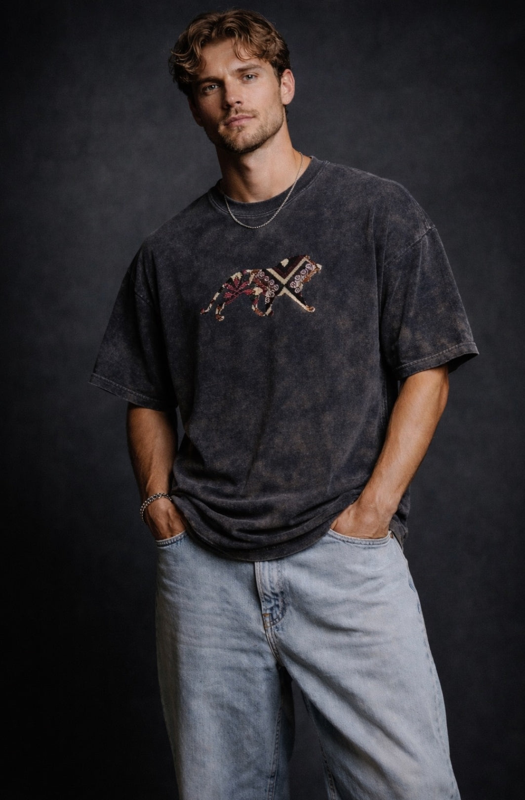Tribal Lion Graphic Vintage Washed T-Shirt